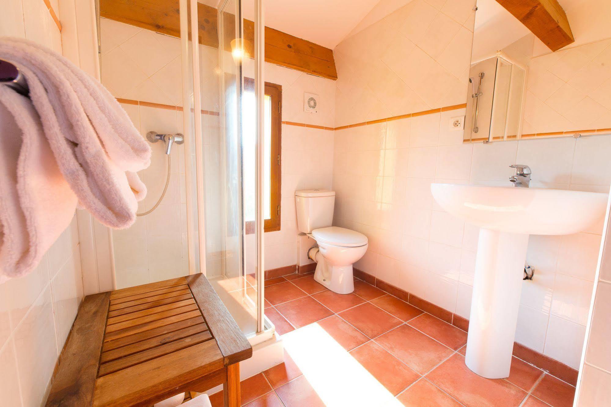 Casa Vecchia Rooms + Apartments Calvi  Buitenkant foto