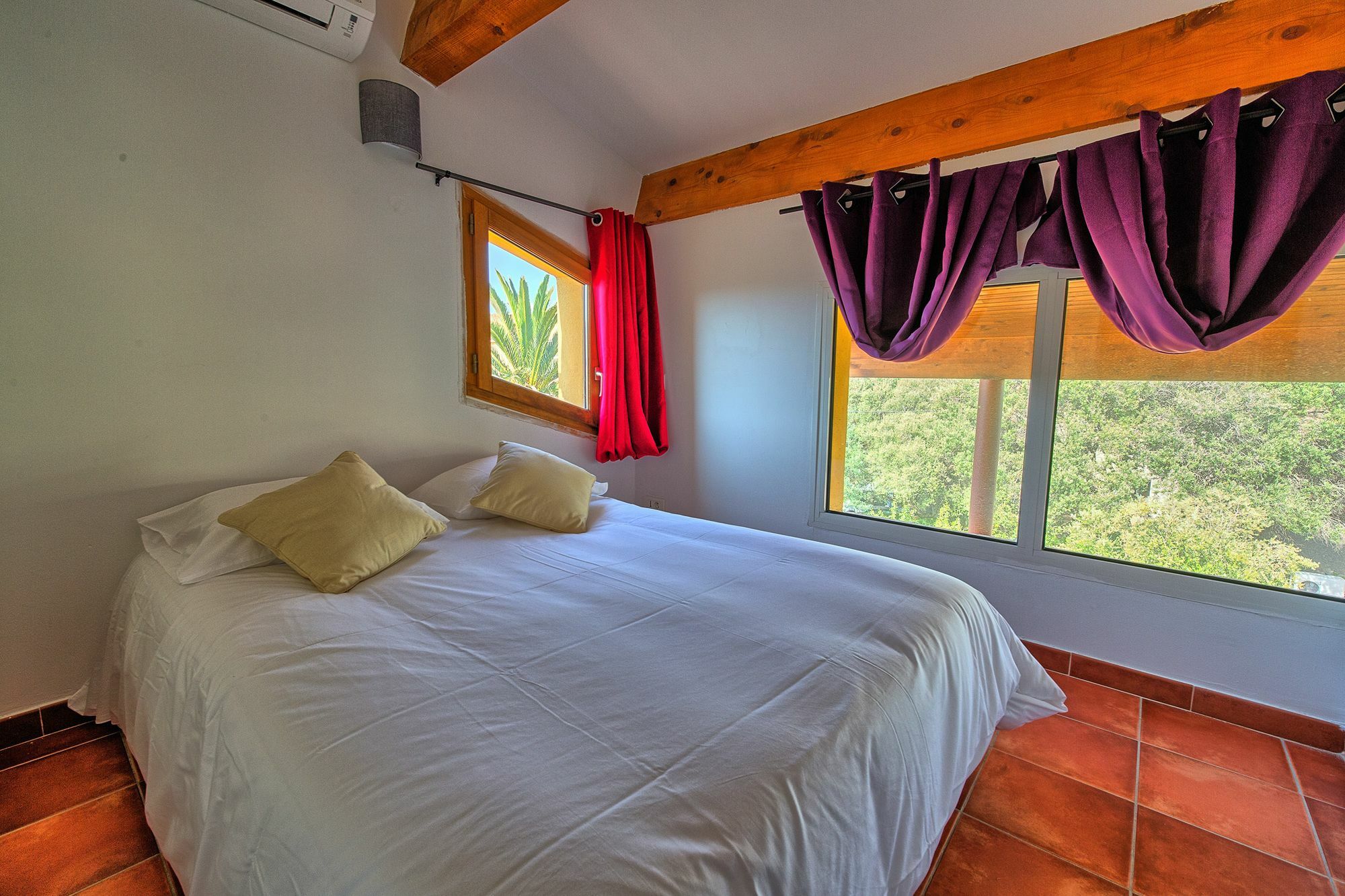Casa Vecchia Rooms + Apartments Calvi  Buitenkant foto